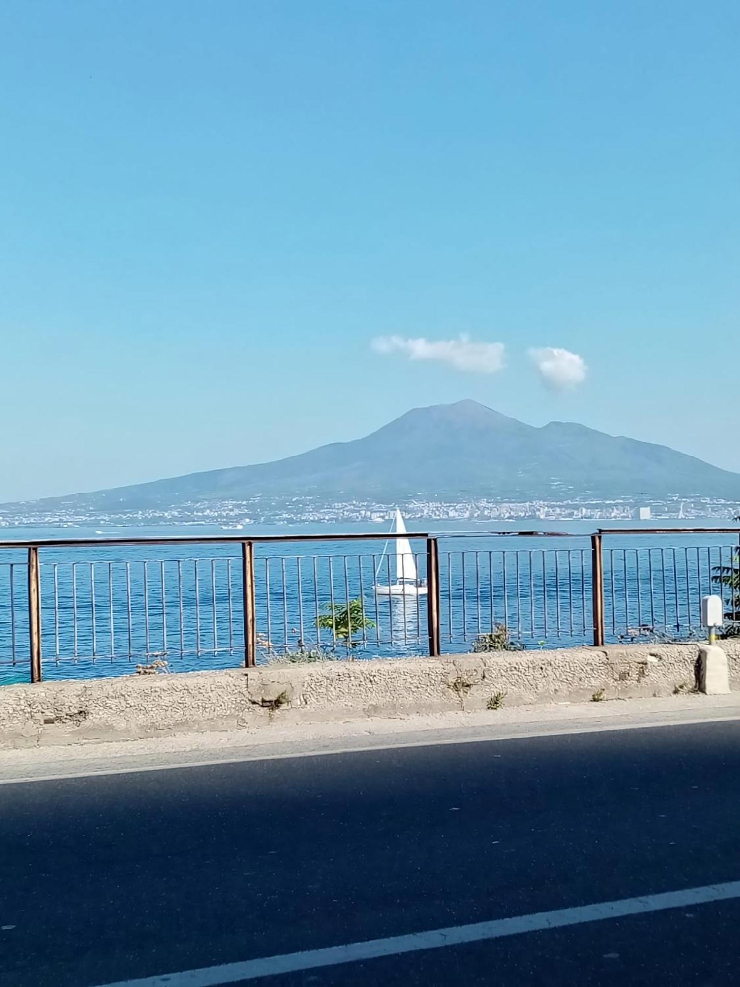 Casalulu Holiday Home - Lovely Apartment Sorrento Coast Vico Equense Luaran gambar